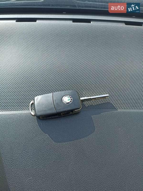 Универсал Skoda Fabia 2005 в Львове фото 9 Универсал Skoda Fabia 2005 в Львове