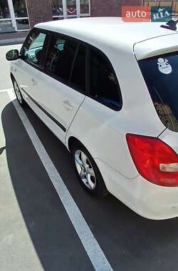 Универсал Skoda Fabia 2012 в 