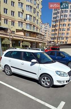 Универсал Skoda Fabia 2012 в 