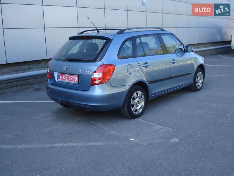 Универсал Skoda Fabia 2008 в Немирове