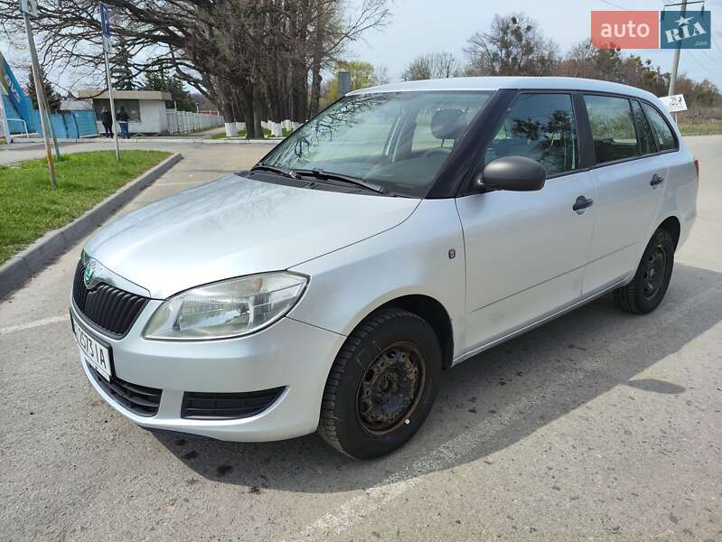 Skoda Fabia 2011