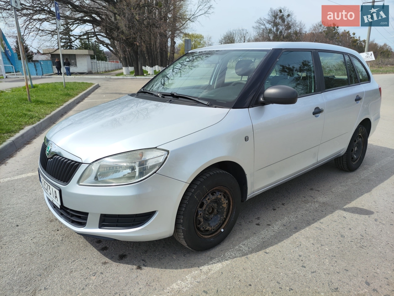 2010 Skoda Fabia - мініатюра 10