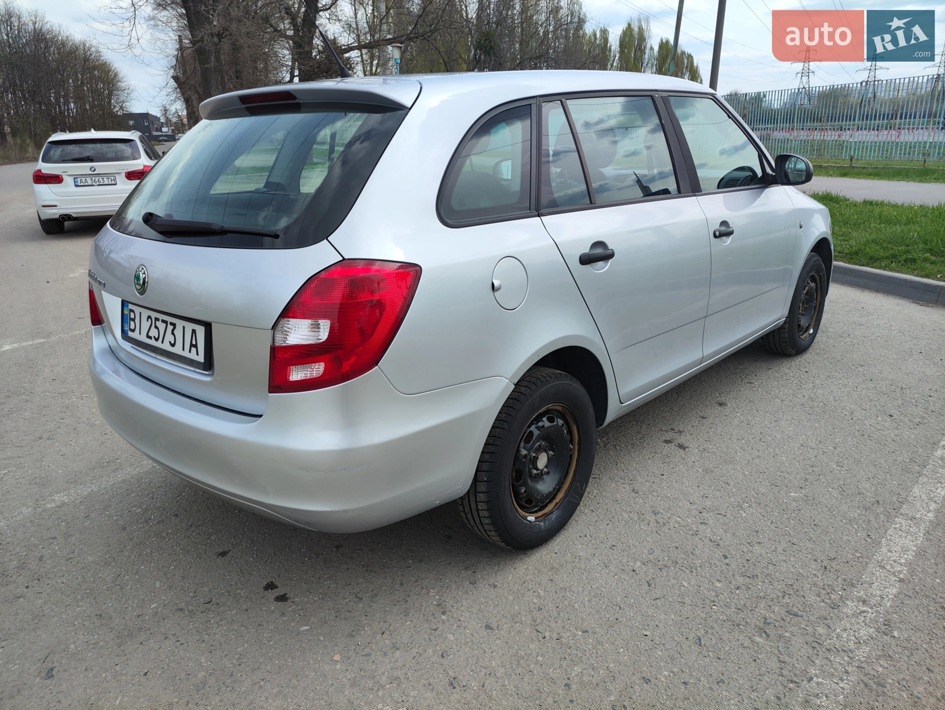 2011 Skoda Fabia - мініатюра 7