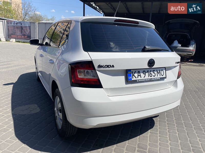 Хэтчбек Skoda Fabia 2016 в Белой Церкви