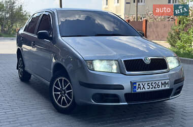 Седан Skoda Fabia 2004 в Полтаве