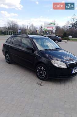 Универсал Skoda Fabia 2009 в Умани