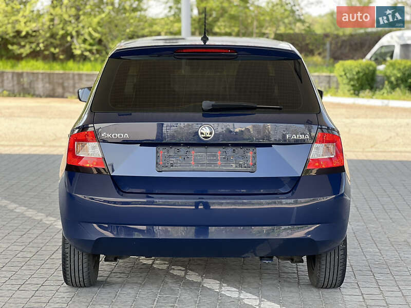 Хэтчбек Skoda Fabia 2017 в Запорожье