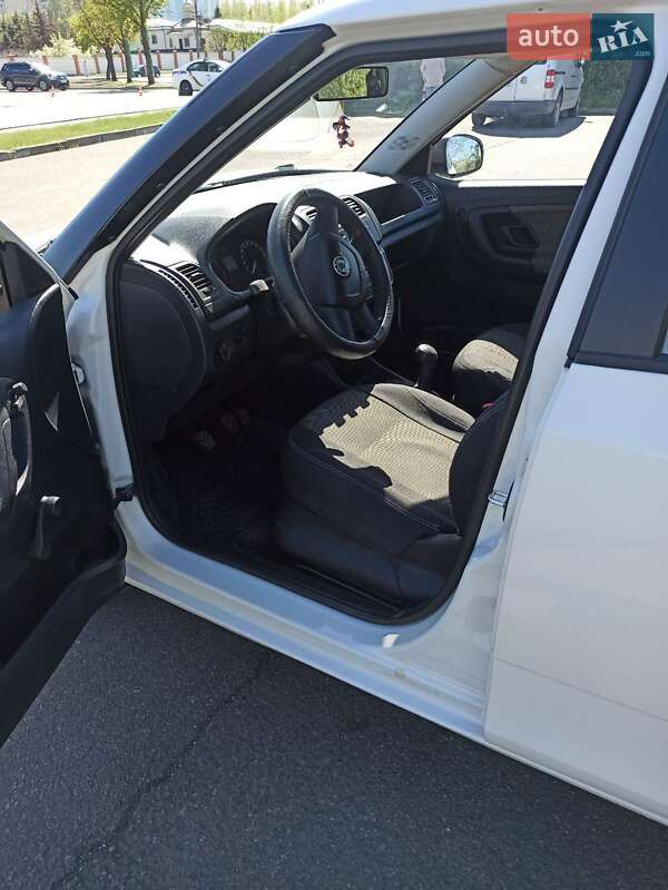 Хетчбек Skoda Fabia 2009 в Кривому Розі