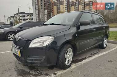 Универсал Skoda Fabia 2009 в Хмельницком