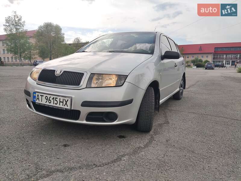 Седан Skoda Fabia 2005 в Івано-Франківську