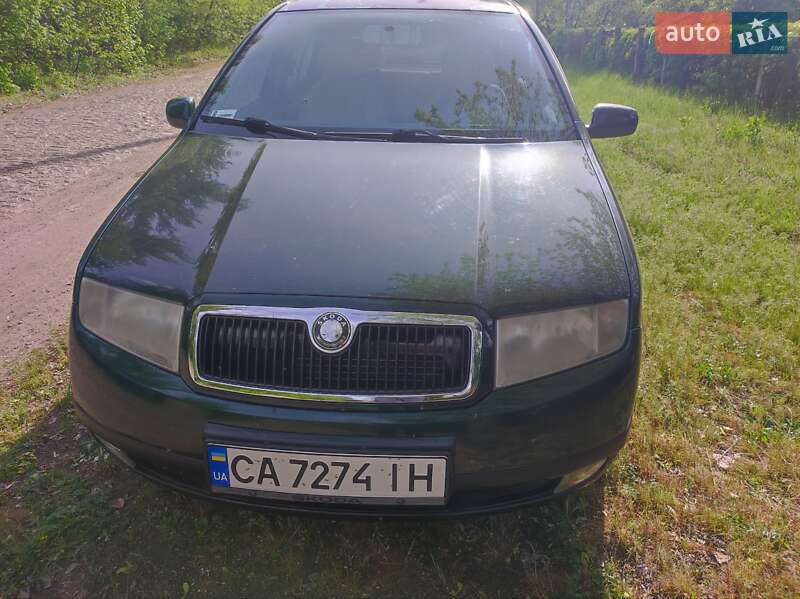 Хэтчбек Skoda Fabia 2001 в 