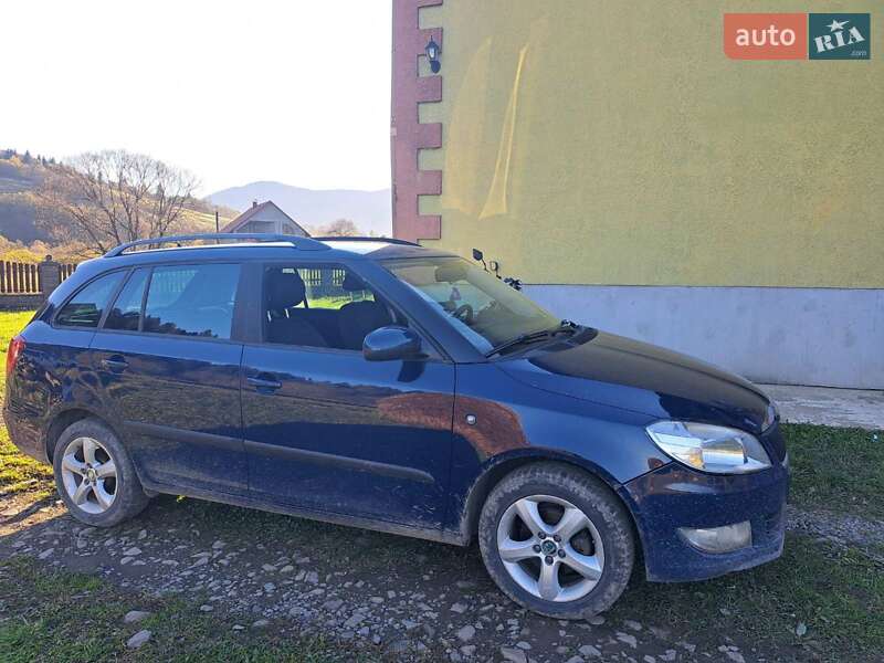 Универсал Skoda Fabia 2012 в Межгорье фото 3 Универсал Skoda Fabia 2012 в Межгорье