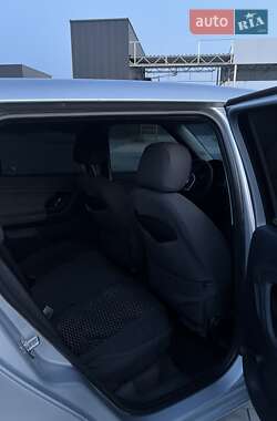 Хетчбек Skoda Fabia 2011 в 