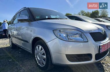 Хетчбек Skoda Fabia 2008 в Луцьку