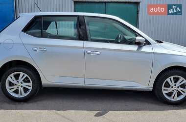 Хетчбек Skoda Fabia 2020 в 
