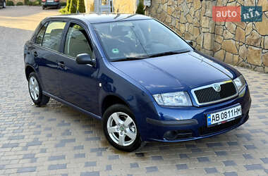 Хэтчбек Skoda Fabia 2005 в Могилев-Подольске