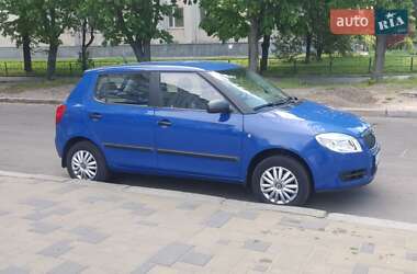 Хэтчбек Skoda Fabia 2008 в Черкассах