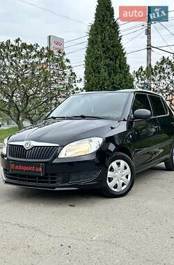 Хэтчбек Skoda Fabia 2010 в Сумах