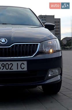 Хэтчбек Skoda Fabia 2016 в Черкассах