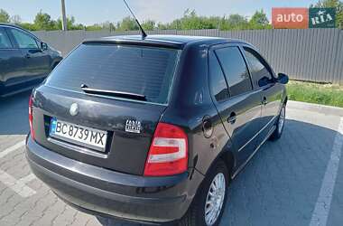Хэтчбек Skoda Fabia 2006 в 
