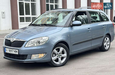 Універсал Skoda Fabia 2010 в Києві