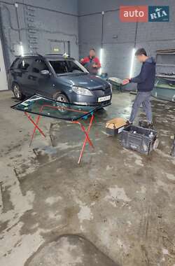 Универсал Skoda Fabia 2010 в 