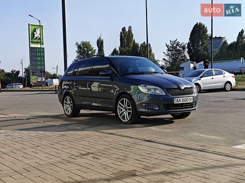 Универсал Skoda Fabia 2010 в 