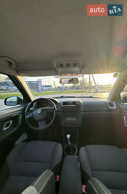 Хетчбек Skoda Fabia 2009 в 