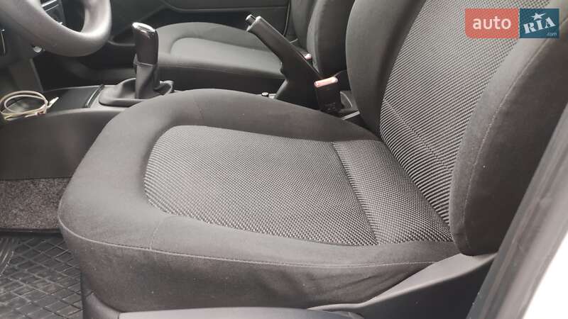 Хетчбек Skoda Fabia 2006 в Дрогобичі