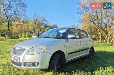 Хэтчбек Skoda Fabia 2008 в 