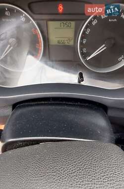 Хэтчбек Skoda Fabia 2008 в 
