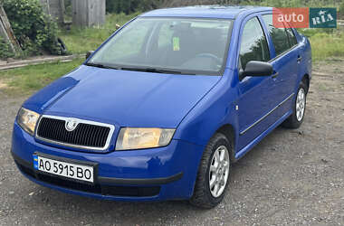 Седан Skoda Fabia 2003 в Виноградове