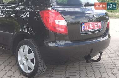Хетчбек Skoda Fabia 2009 в 