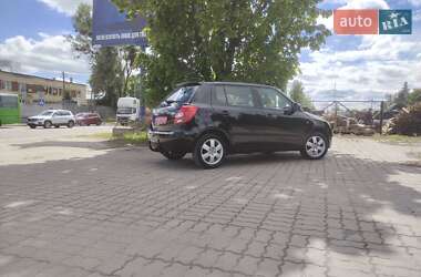Хетчбек Skoda Fabia 2009 в 