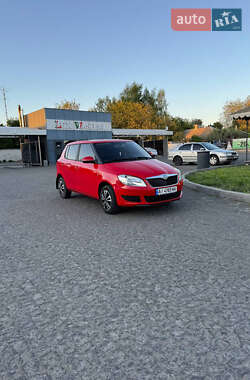 Хэтчбек Skoda Fabia 2013 в Полтаве