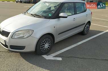 Хетчбек Skoda Fabia 2007 в Рівному