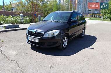 Универсал Skoda Fabia 2010 в 