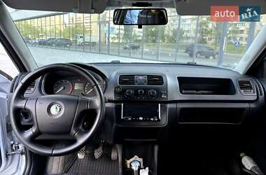 Хетчбек Skoda Fabia 2008 в 