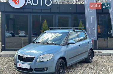 Хэтчбек Skoda Fabia 2008 в 