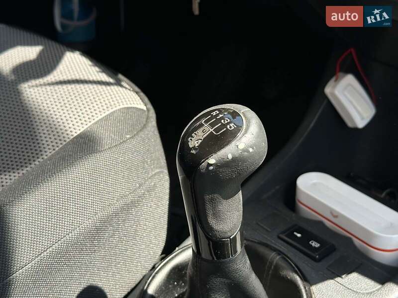 Хэтчбек Skoda Fabia 2011 в Одессе