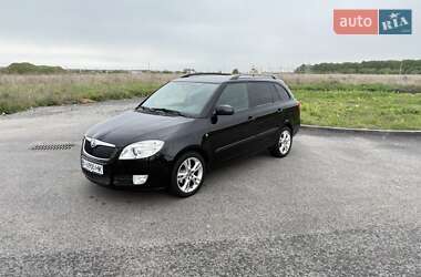 Универсал Skoda Fabia 2009 в Виннице