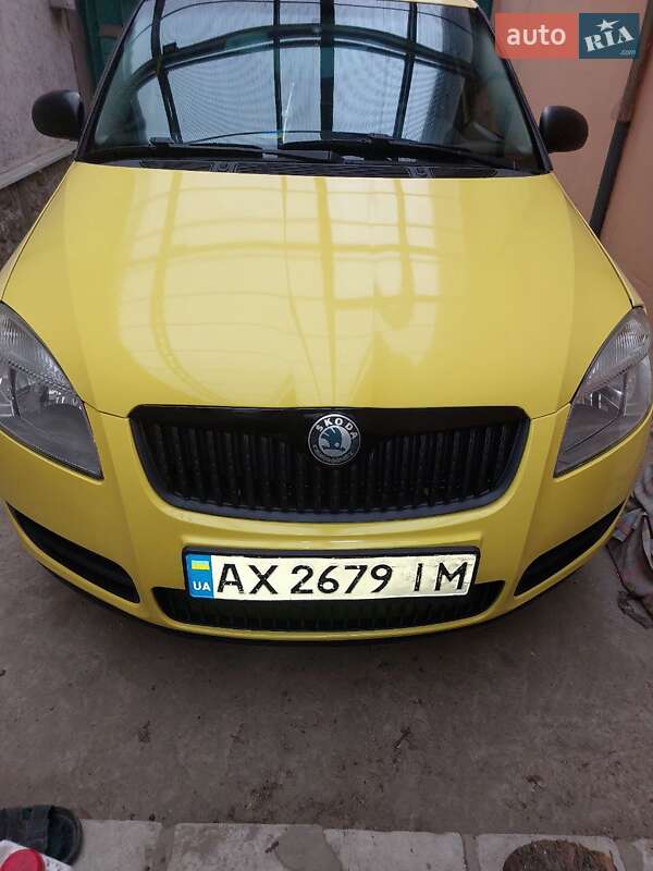 Хетчбек Skoda Fabia 2008 в Харкові