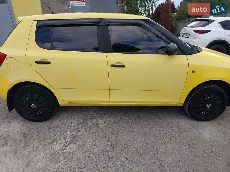 Хетчбек Skoda Fabia 2008 в Харкові