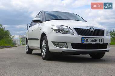 Універсал Skoda Fabia 2011 в Львові