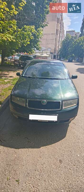 Седан Skoda Fabia 2003 в Одесі