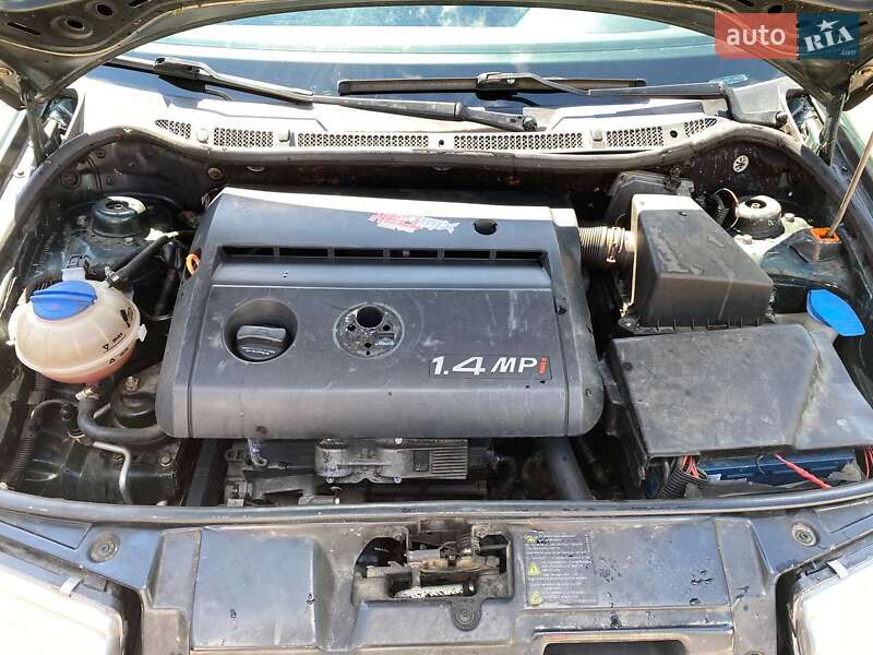 Хэтчбек Skoda Fabia 2001 в Черновцах