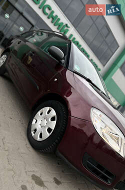 Універсал Skoda Fabia 2010 в 