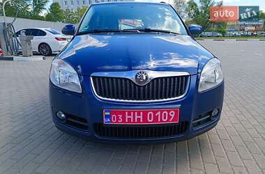 Универсал Skoda Fabia 2009 в Киеве