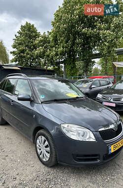 Хетчбек Skoda Fabia 2008 в Луцьку