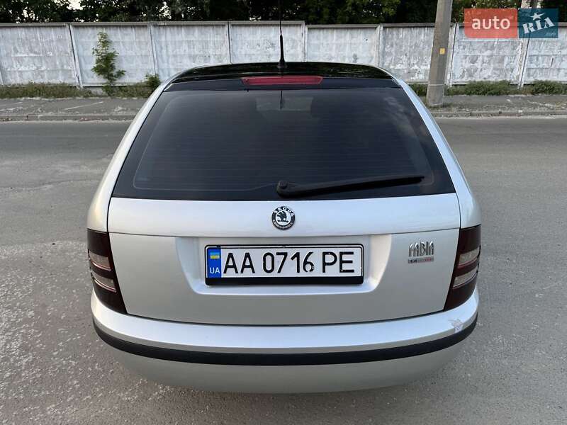 Універсал Skoda Fabia 2004 в Києві